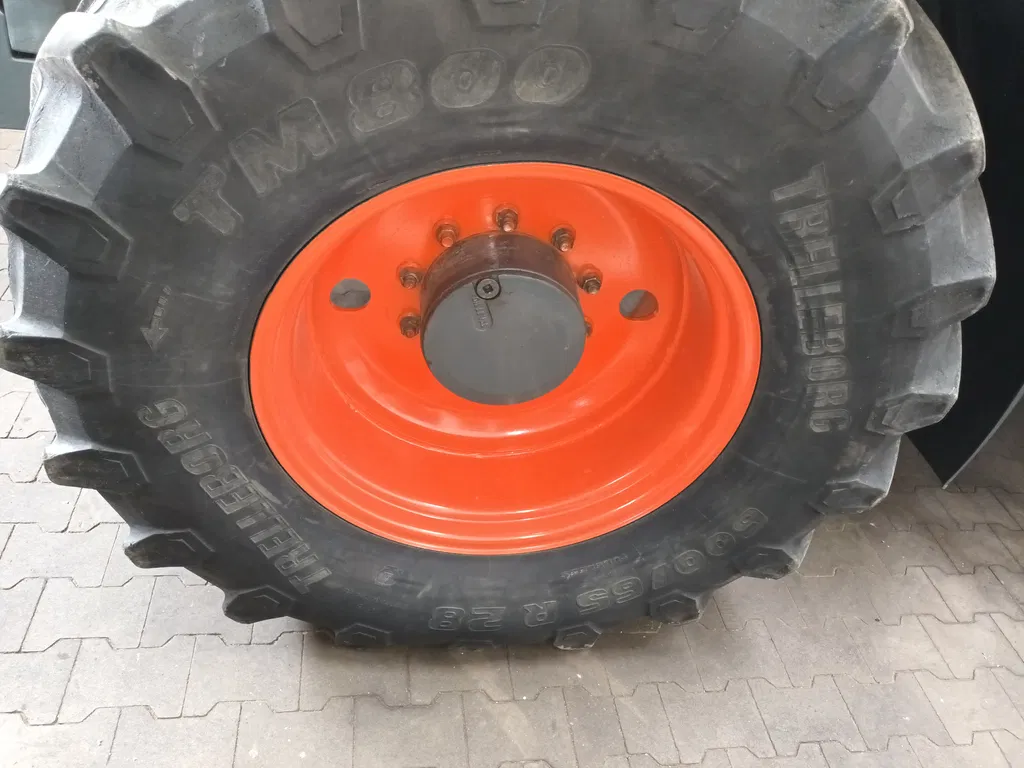 Opony 600/65R28
